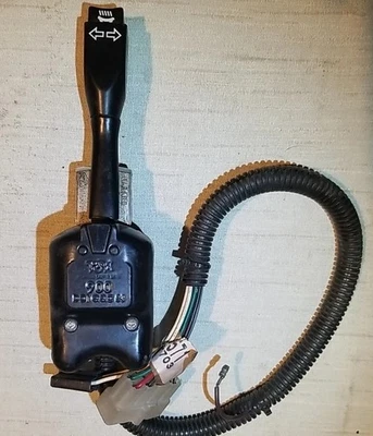 Interruptor de señal de giro Western Star 900 DOT QQC 83 Foto 1 de 4