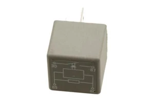 Glowplug Relay No 103 VW T5 2003–2006 - Picture 1 of 2