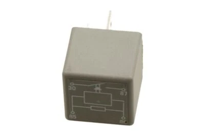 Glowplug Relay No 103 VW T5 2003–2006 - Image 1 of 2
