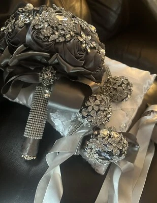 Bride Brooch Bouquet Wedding Silver Grey Base Clear Rhinestones￼ 5pc set - Image 1 of 4