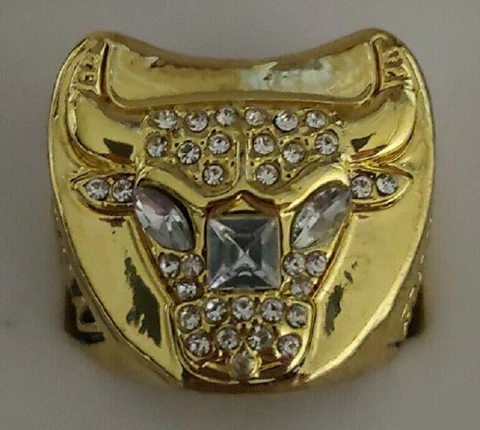 1997 MICHAEL JORDAN COMMEMORATIVE CHAMPIONSHIP RING BULLS SIZE 11 Cover
