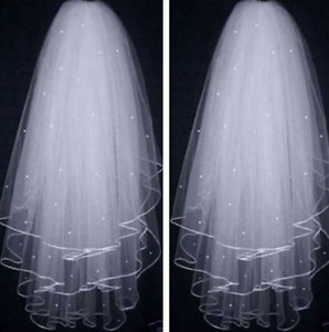 3 Tier Pearl Fingertip Veilbridal Short Wedding Veil with Comb Bride Accessory
