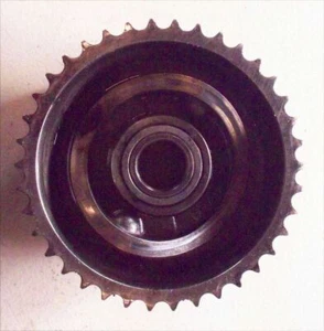 Mercedes Crankshaft Vacuum Pump Gear OM601 OM602 OM603 OM604 OM605 OM606 Diesel - Picture 1 of 3