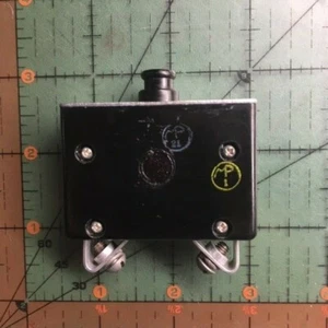 Prodotti Meccanici Interruttore Aereo AN3161P-10 Vintage 10A 10 Ampere Nuovo con scatola - Foto 1 di 3