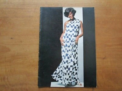 "Dionne Warwicke" Tourbook Japan Tour 1974 Program Booklet - Image 1 of 4