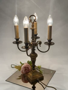A vintage/ antique style four tick table lamp - Picture 1 of 3