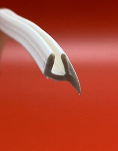Perfil inferior de 10 m, perfil, goma de borde, relleno de listones, blanco, 7,5 mm Tabbert - Imagen 1 de 3