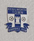 KENILWORTH TOWN FC BADGE ( Kenilworth, Worcestershire ) ENAMEL FOOTBALL BADGE