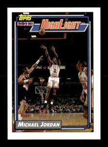 1992-93 Topps #3 Michael Jordan Chicago Bulls BASKETBALL - Picture 1 of 2