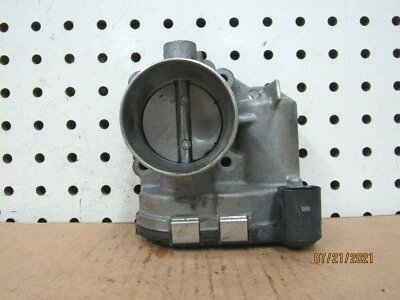 Conjunto de carrocería del acelerador Ford Fiesta 2014 2015 2016 2017 2018 2019 THB 7S7G9F991CA Foto 1 de 4