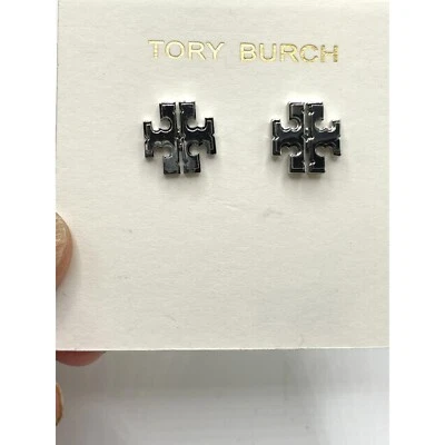 Новый с Ярлыками Tory Burch Iconic маленький T логотип гвоздики пирсинг серьги серебристого тона 3/8» квадратный - Изображение 1 из 4