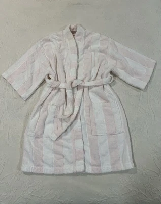 Roupão de spa Delicates 85% algodão listrado rosa/branco médio manga 3/4 feito na Turquia - Imagem 1 de 4
