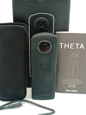 Cámara esférica 360 grados RICOH THETA S RICOH THETA Foto 1 de 4