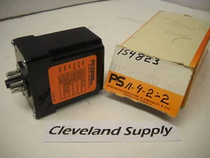 SYRACUSE TFS-022322 60-SECOND TIMER 8-PIN OCTAL NIB!! - Picture 1 of 2