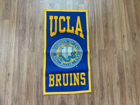 UCLA Bruins NCAA SUPER VINTAGE Felt Fan Cave 18" X 35" College Pennant Banner! Cover