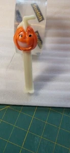 PEZ Halloween Pumpkin Glow In Dark - gid stem - Loose - hungary - Picture 1 of 2