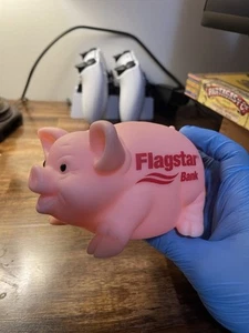 Flagstar Bank Pink Pig Piggy Bank *GREAT CONDITION* - Picture 1 of 5