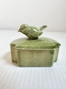Vintage Deckel Schmuck Ring Schale Box grüner Vogel 3 3/8" Berg Keramik - Bild 1 von 8