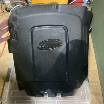 2007-2019 Chevrolet Silverado Suburban GMC Sierra Engine Cover OEM 15943789 (E3) — 第 1/4 张图片