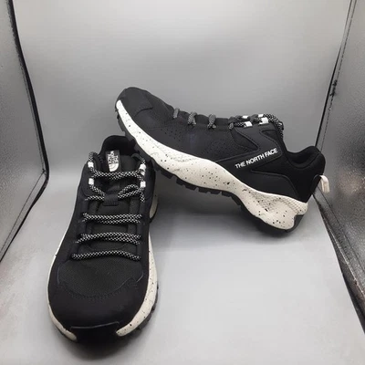 The North Face 鞋女式 9M 码黑色白色 NF0A4097 户外运动鞋 — 第 1/4 张图片