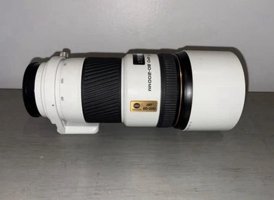 Minolta 80-200mm f/2.8 AF APO Tele Zoom Lens - Image 1 of 4