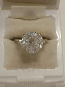 Vintage Huge 5 Ct Brilliant Cut Cubic Zirconia 14k Gold Plated Ring Size 7.25 - Picture 1 of 4