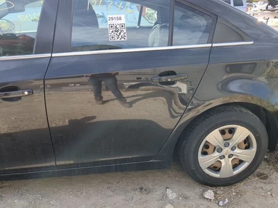 Chevrolet Cruze Limited Driver Rear Door Oem TCQPC Foto 1 de 4