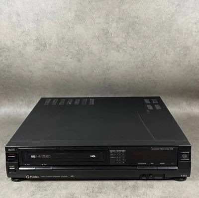 Funai VCR-8103 - Schwarz - VHS Recorder - Videorecorder - Beschreibung lesen - Bild 1 von 4