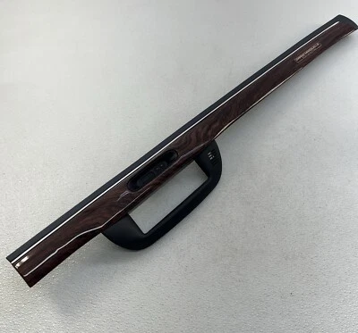 Tira de ajuste de bisel de tablero central Mercury Grand Marquis 98-11 con reloj OEM grano de madera Foto 1 de 4