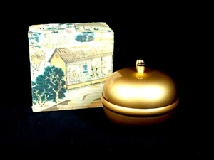 Vintage gold Japanese lacquerware box with a vermilion-lacquered interior NYK507 - Picture 1 of 11
