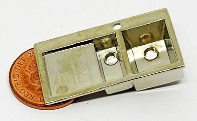 Dolls House Removable Sink Small Metal 1:12 Scale Kitchen Accessory W tumdee - Image 1 of 4