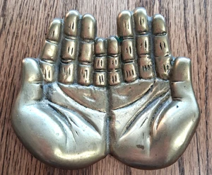 Vintage Brass Open Giving Hands Card Tray Trinket Change Dish - Picture 1 of 8