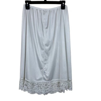 De Colección Vassarette Blanco Nylon Medio Slip Falda L Hecha en EE. UU. Encaje Dobladillo Lencería Sedosa Foto 1 de 4