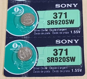 2 pcs SONY 371 370 SR921SW SR920 Card Silver Oxide 1.55v Watch Battery MURATA - Picture 1 of 2