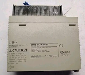 OMRON OC211 CS1W-OC211 OUTPUT UNIT 250VAC 24VDC - Free Shipping - Picture 1 of 4