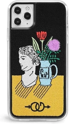 Capa telefone Daydream gravidade zero para iPhone 11 Pro Max - Design bordado - Imagem 1 de 4