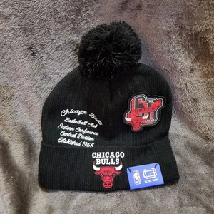 Chicago Bulls Ultra Game Black Beanie 1966 Edizione da Collezione - Foto 1 di 7