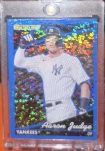 🔥Aaron Judge⭐️Raro⭐️Negro Dorado🔥Blue Border💥Refractor Holofoil🚀NY⚡️ - Imagen 1 de 6