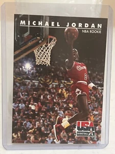Rare Michael Jordan 1992 Skybox NBA Rookie Card #38 in Sleeve - Picture 1 of 2