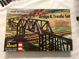 Vintage Revell T-6015:298 HO Scale BRIDGE and TRESTLE SET Plastic Model Set - Picture 1 of 12