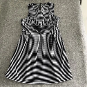 Tokito Womens Size 14 Dress Pleated Black and White Stripe Sleeveless - Picture 1 of 12