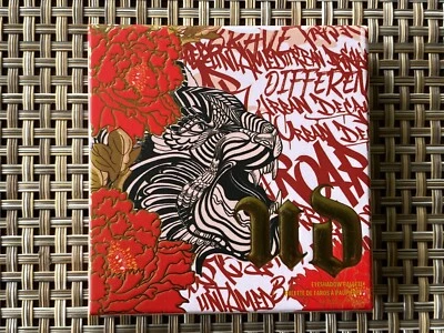 URBAN DECAY LIMITED EDITION MINI QUAD EYESHADOW PALETTE: LUNAR NEW YEAR -- NEW - Image 1 of 4