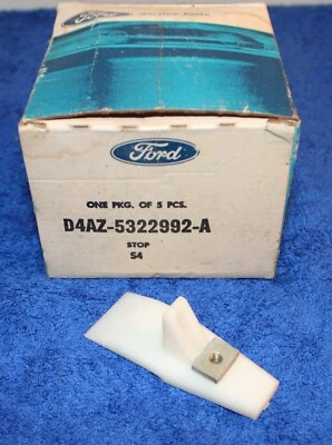 1973-1977 Continental Galaxie LTD Marquis NOS FRONT DOOR VENT WINDOW PIVOT STOP - Image 1 of 3
