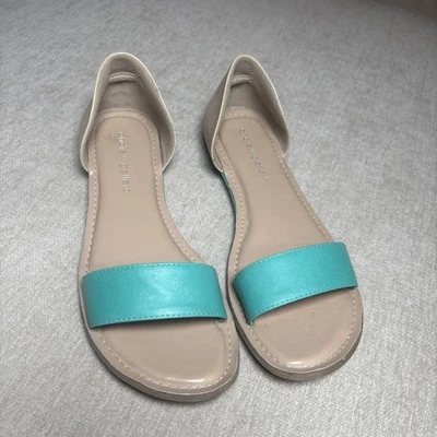 Women’s Andrew Geller NAKITA NUDE WITH TURQUOISE SANDALS SIZE 7 MSRP $39 - Image 1 of 4