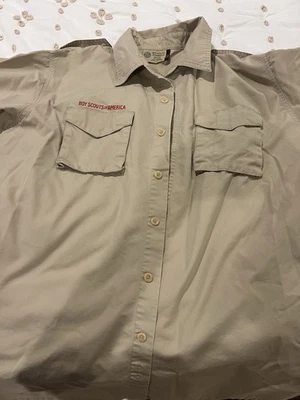 Camisa grande Cub Scout Den Leader adulto Foto 1 de 4