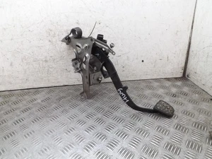 Toyota Corolla Verso Clutch Pedal 2 Pin Plug Mk1 2.2 Diesel 2004-2009M - Picture 1 of 9