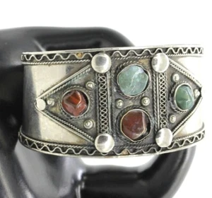 VINTAGE Turkoman style handmade cuff BRACELET w/gemstones silver 1 1/2" w 35 gr - Picture 1 of 9