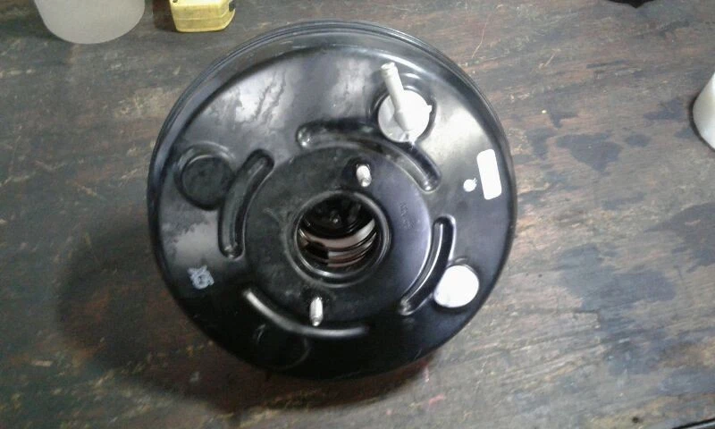2004-2006 Ford Expedition Power Brake Booster electronic stability control OEM - Image 1 of 1