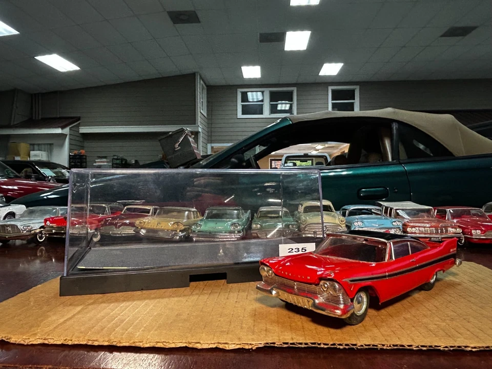 Jo-Han Models 1957 Plymouth Belvedere Dealer Promo Model W/ Case 1:25 Scale - Image 1 of 4