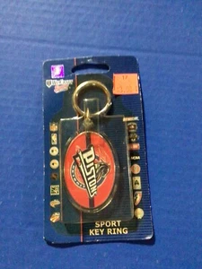 Vintage NBA Detroit Pistons Old LOGO KEY CHAIN Keychain  2002 Wincraft - Picture 1 of 2